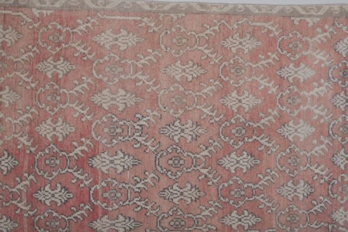 vintage turkish karapinar rug 7