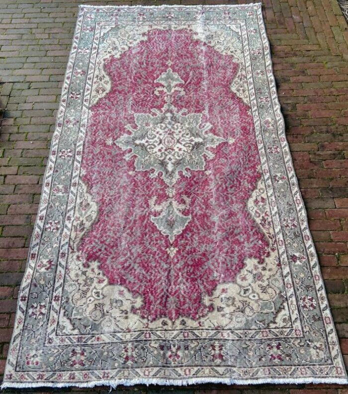 vintage turkish rug in wool 1970s 2